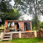אוהל מפואר Tiny House - Schoulenka Pod Mirabelkami