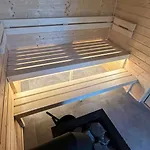 אוהל מפואר Tiny House - Schoulenka Pod Mirabelkami