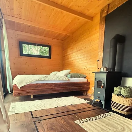 Tiny House - Schoulenka Pod Mirabelkami Luxusní stan *