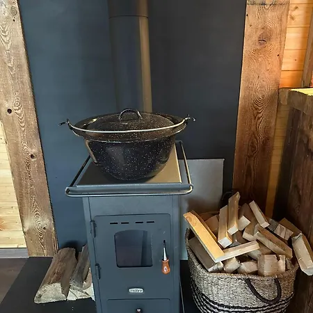 Tiny House - Schoulenka Pod Mirabelkami *